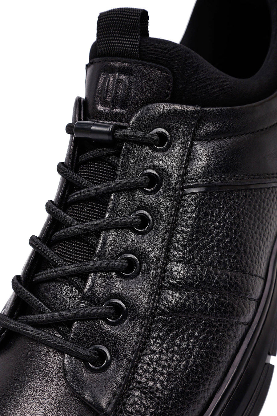 Erkek Siyah Bağcıklı Deri Casual Sneaker