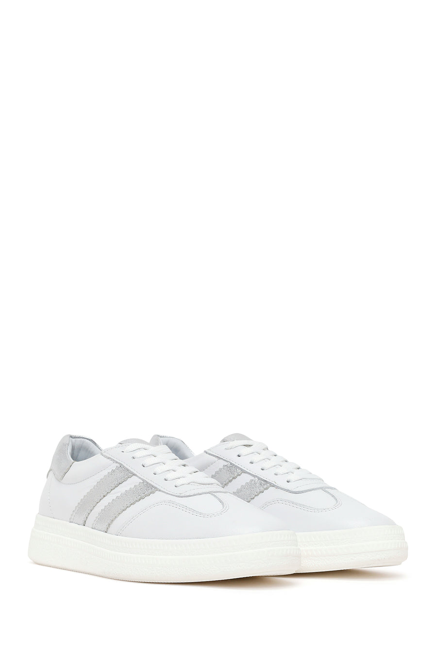 Woman White Lace-Up Leather Sneaker