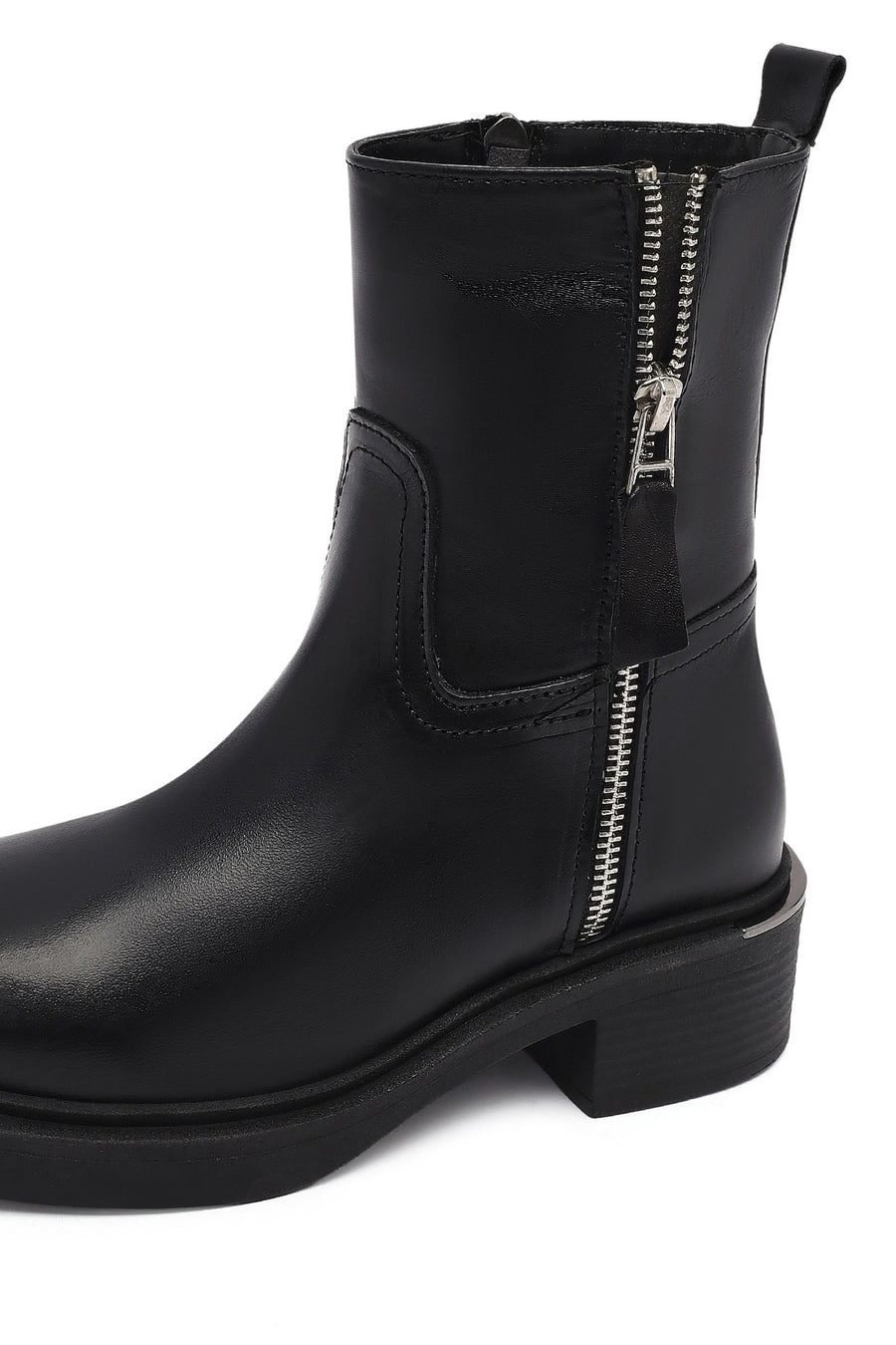 Kadın Siyah Fermuarlı Deri Bot