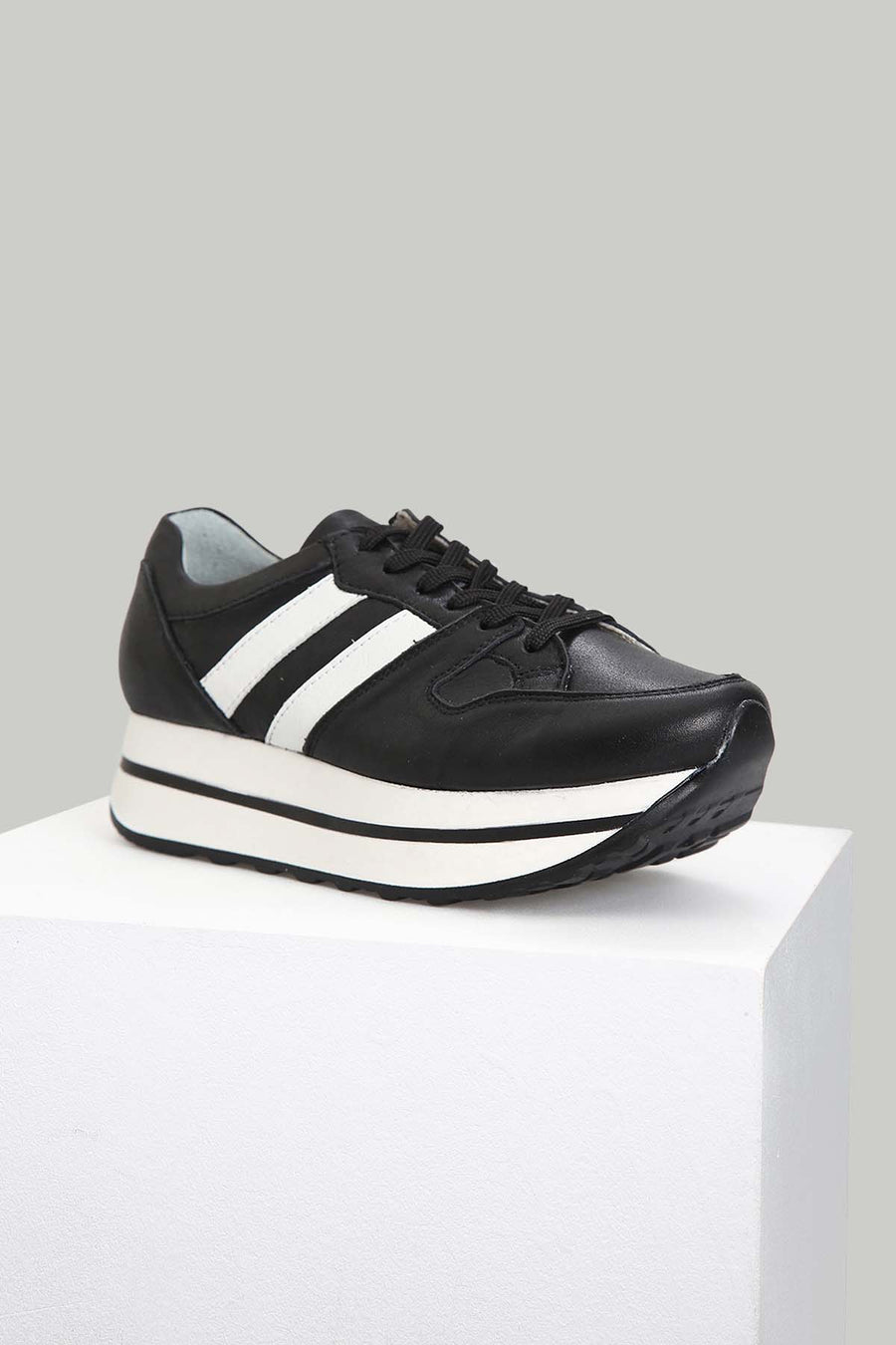 Thick Soled Women's Sports Shoes 18SFD174618 | Derimod