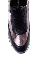 Women's Star Detailed Sneaker | Derimod