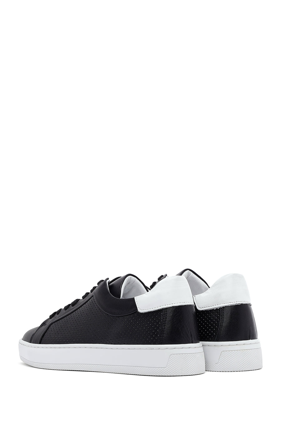 Men's Black Lace-up Leather Sneaker