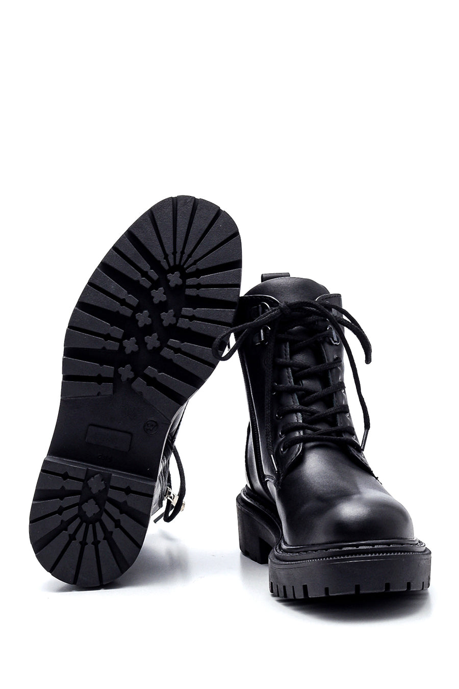 Women's Leather Zippered Boots
