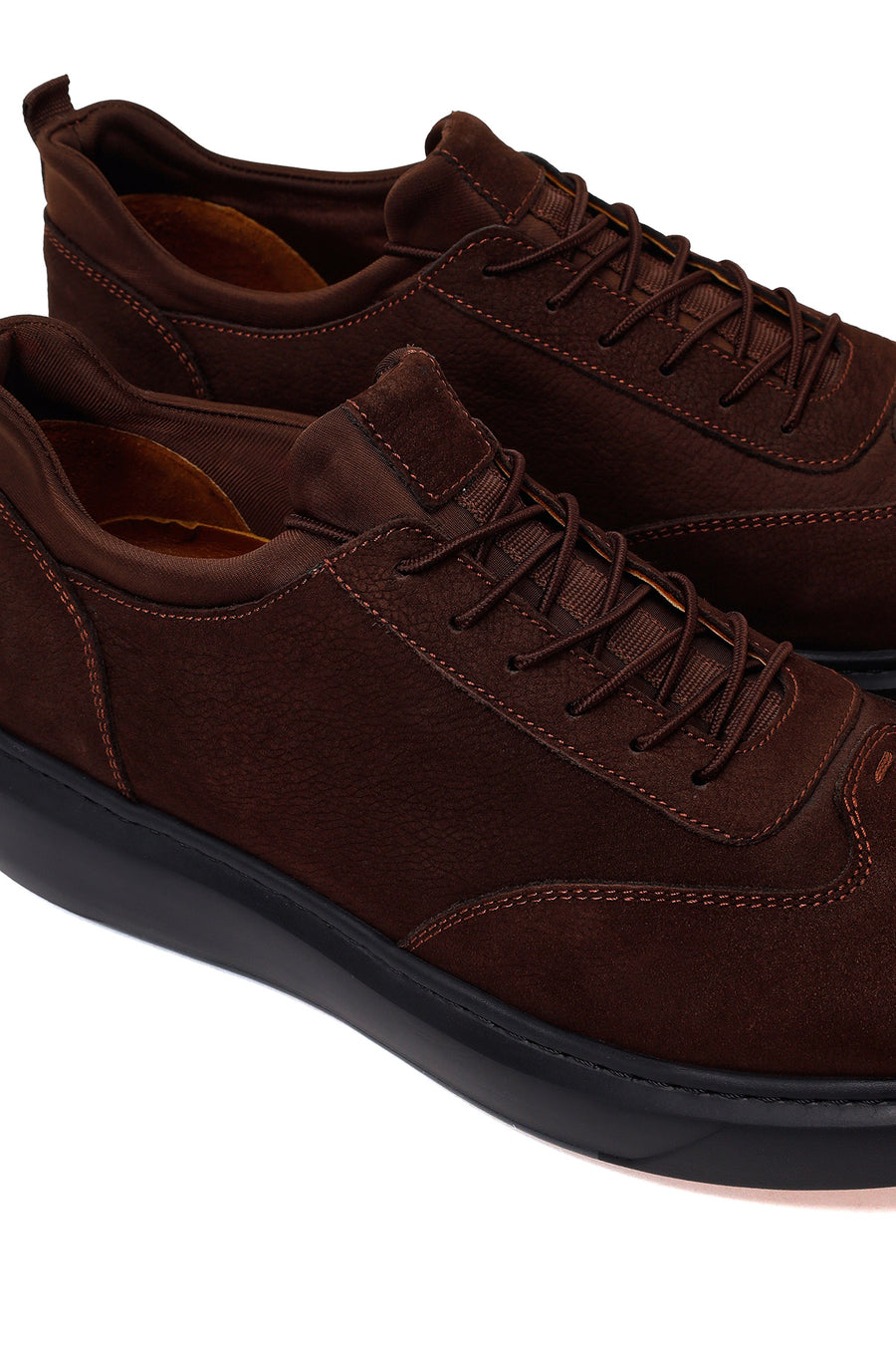 Erkek Kahverengi Bağcıklı Kalın Tabanlı Nubuk Deri Sneaker