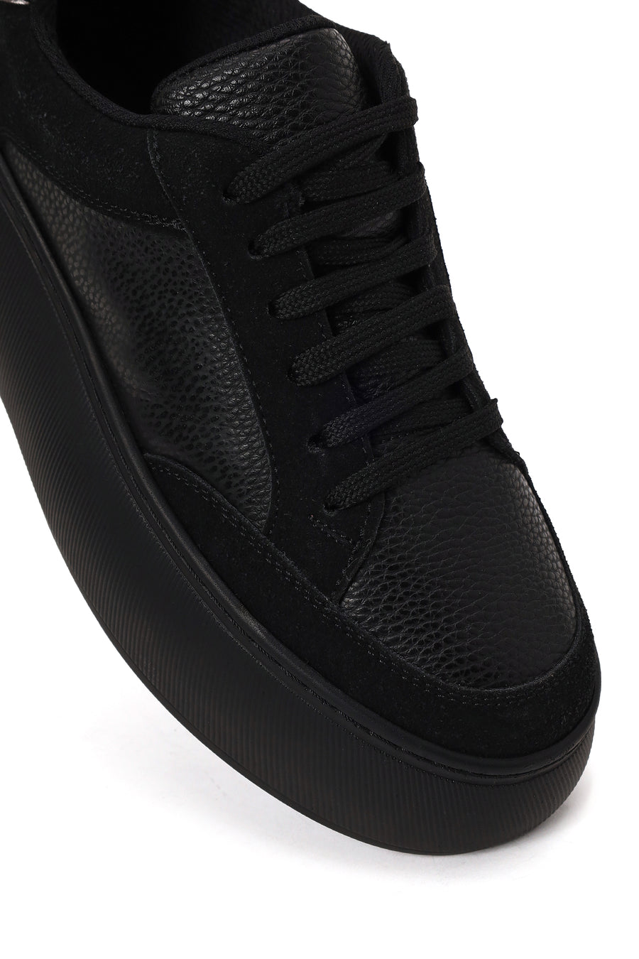 Kadın Siyah Bağcıklı Kalın Tabanlı Sneaker