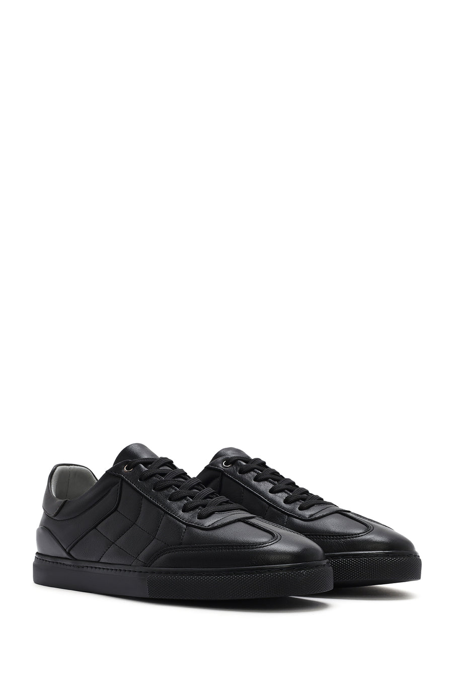 Men's Black Lace-up Leather Sneaker