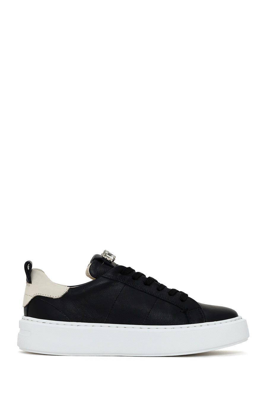 Kadın Siyah Bağcıklı Aksesuar Detaylı Deri Sneaker 24SFD370518 | Derimod