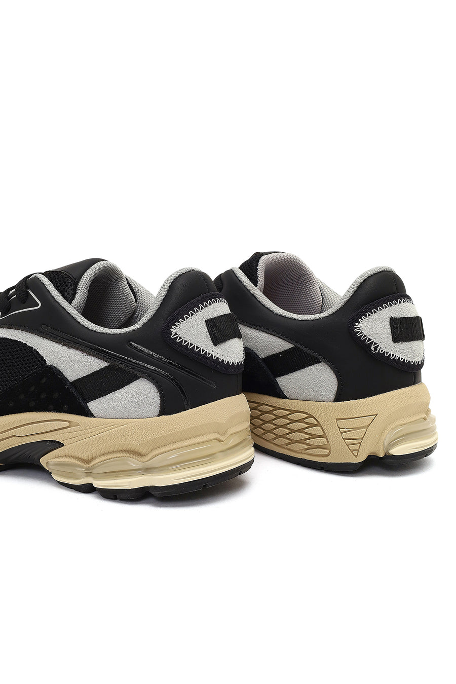 Derimod Studio Women's Black Lace-Up Thick-Soled Sneaker