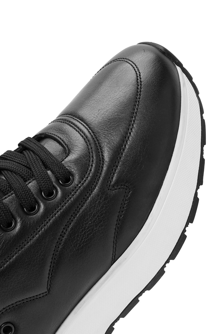 Erkek Siyah Bağcıklı Kalın Tabanlı Deri Sneaker