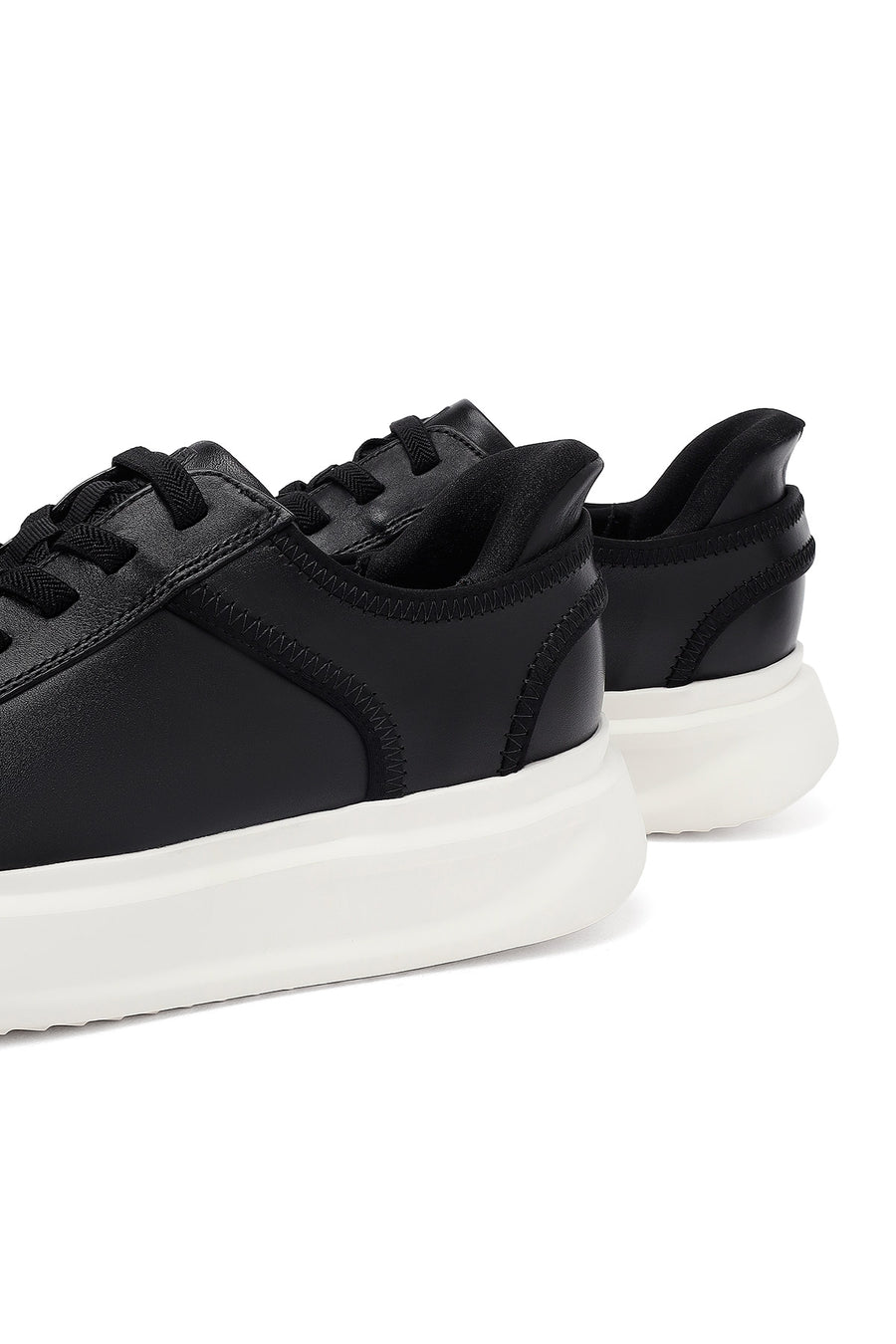 Erkek Siyah Bağcıklı Kalın Tabanlı Deri Sneaker