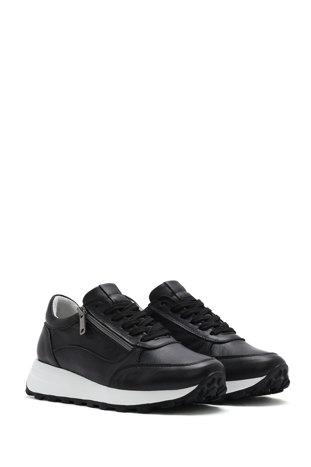 Kadın Siyah Bağcıklı Yandan Fermuarlı Deri Sneaker