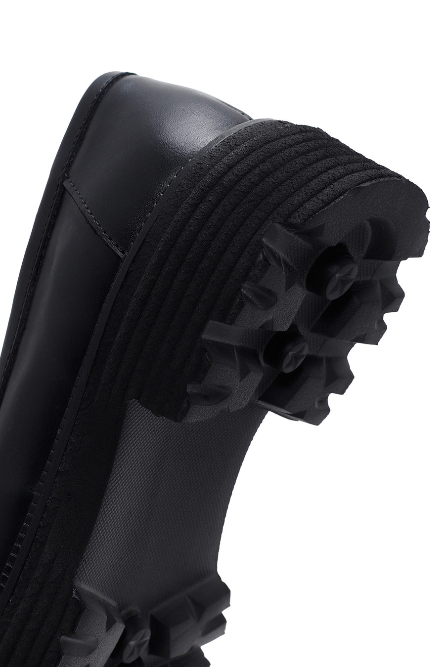 Kadın Siyah Püsküllü Deri Maskülen Loafer