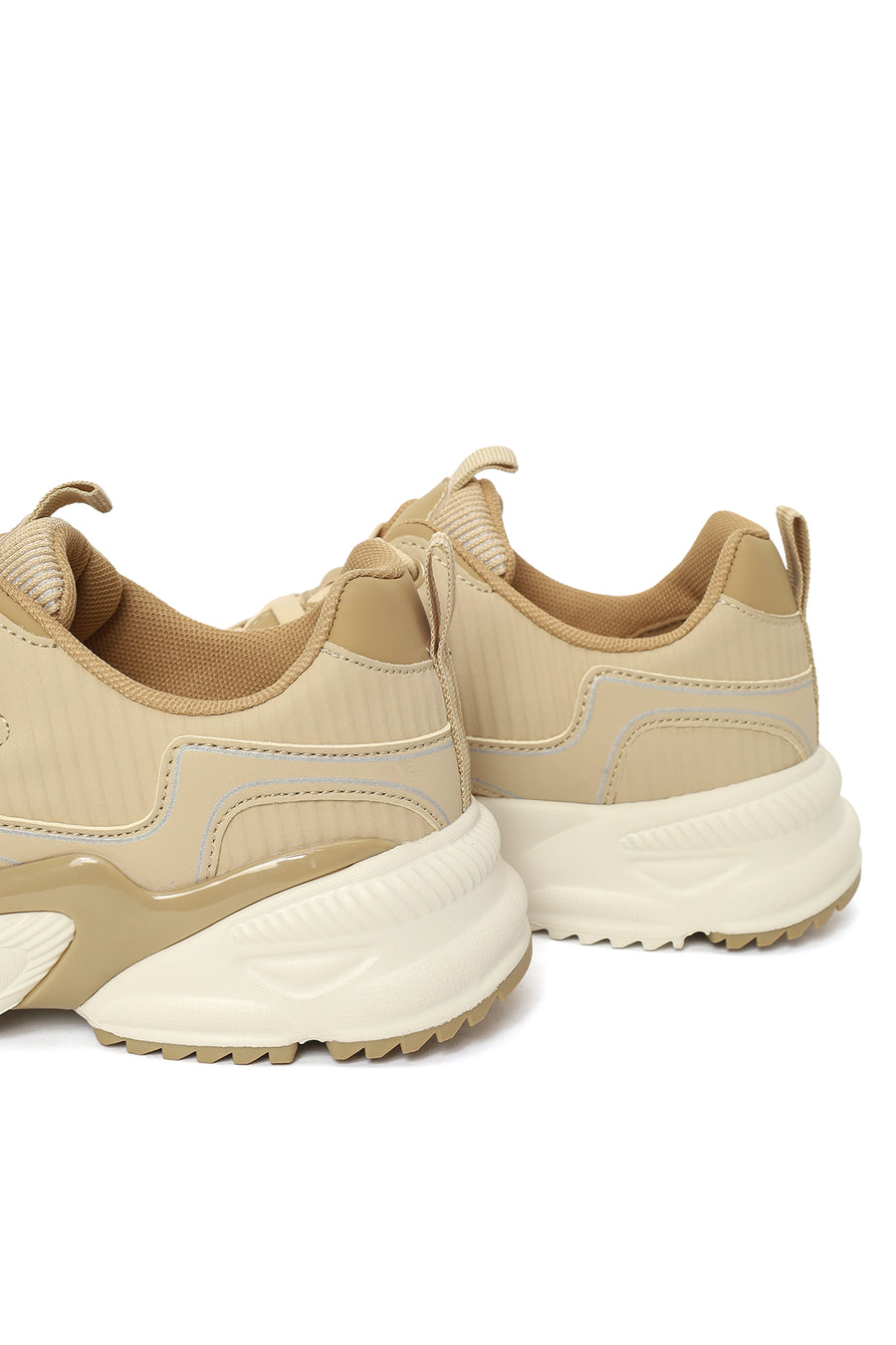 Woman Beige Thick-Soled Lace-Up Sneakers