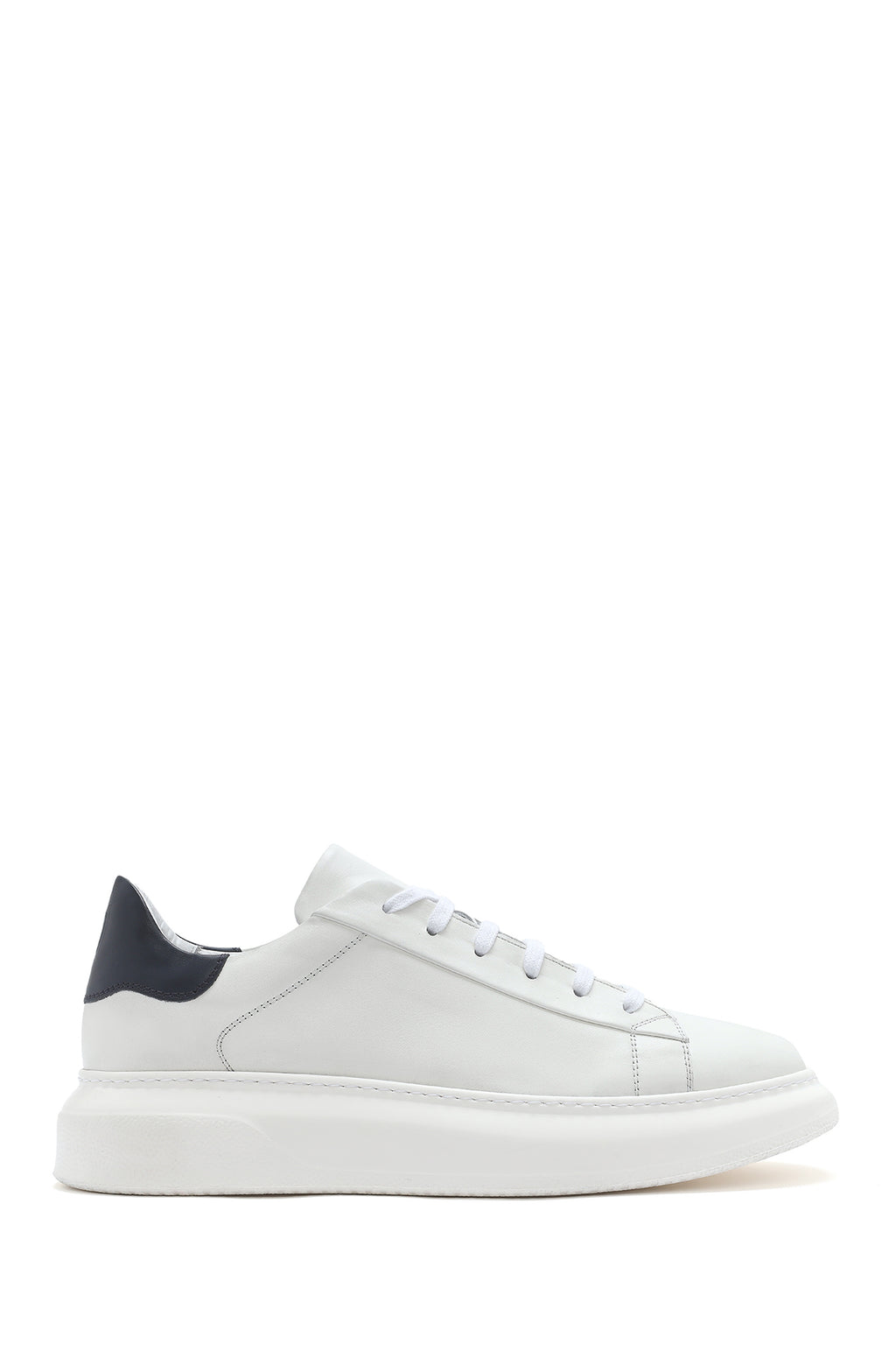 Erkek Beyaz Bağcıklı Kalın Tabanlı Deri Sneaker