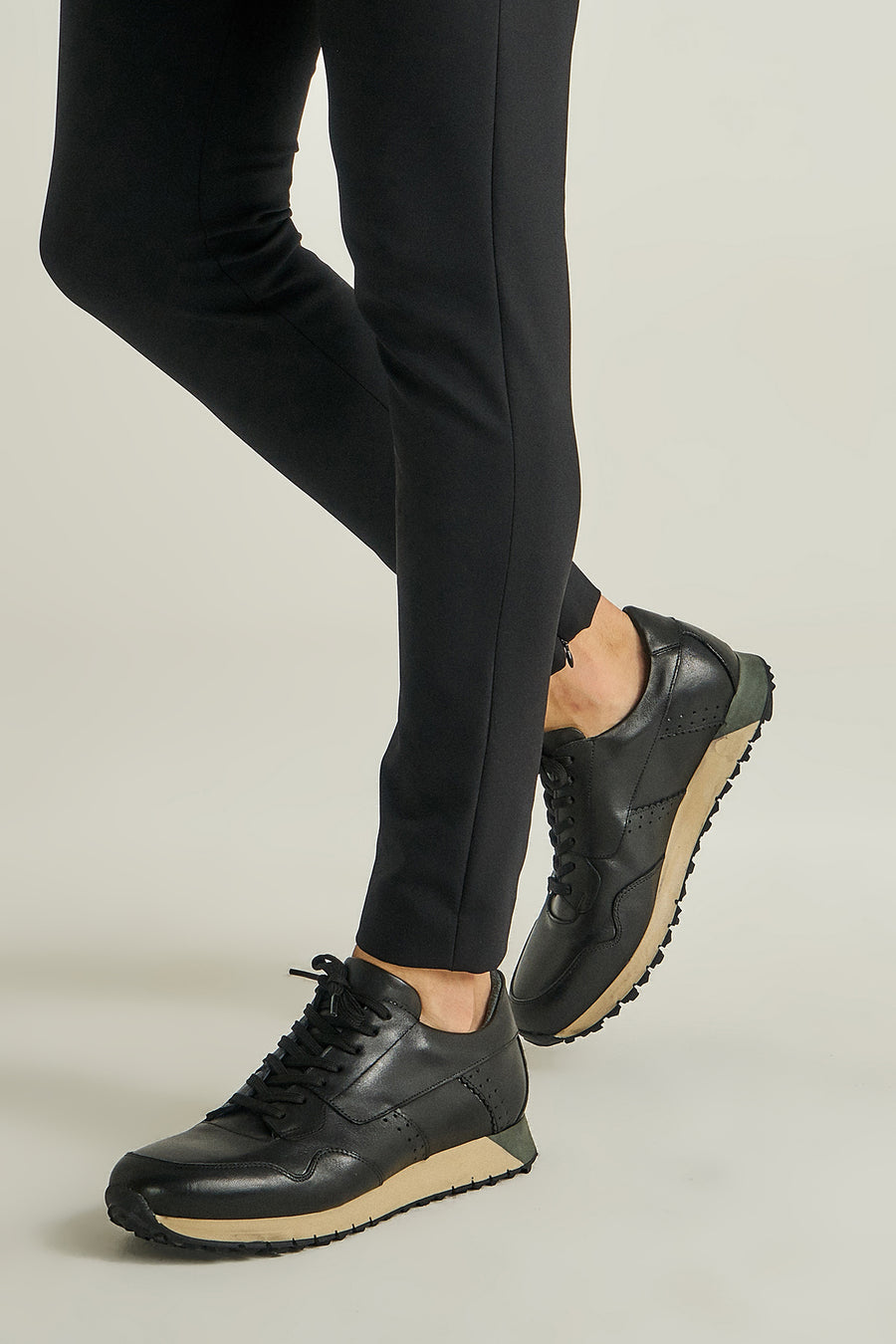 Men's Leather Sneaker