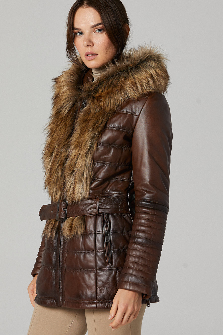 Cornelia Women's Leather Jacket 19WGE583947 | Derimod