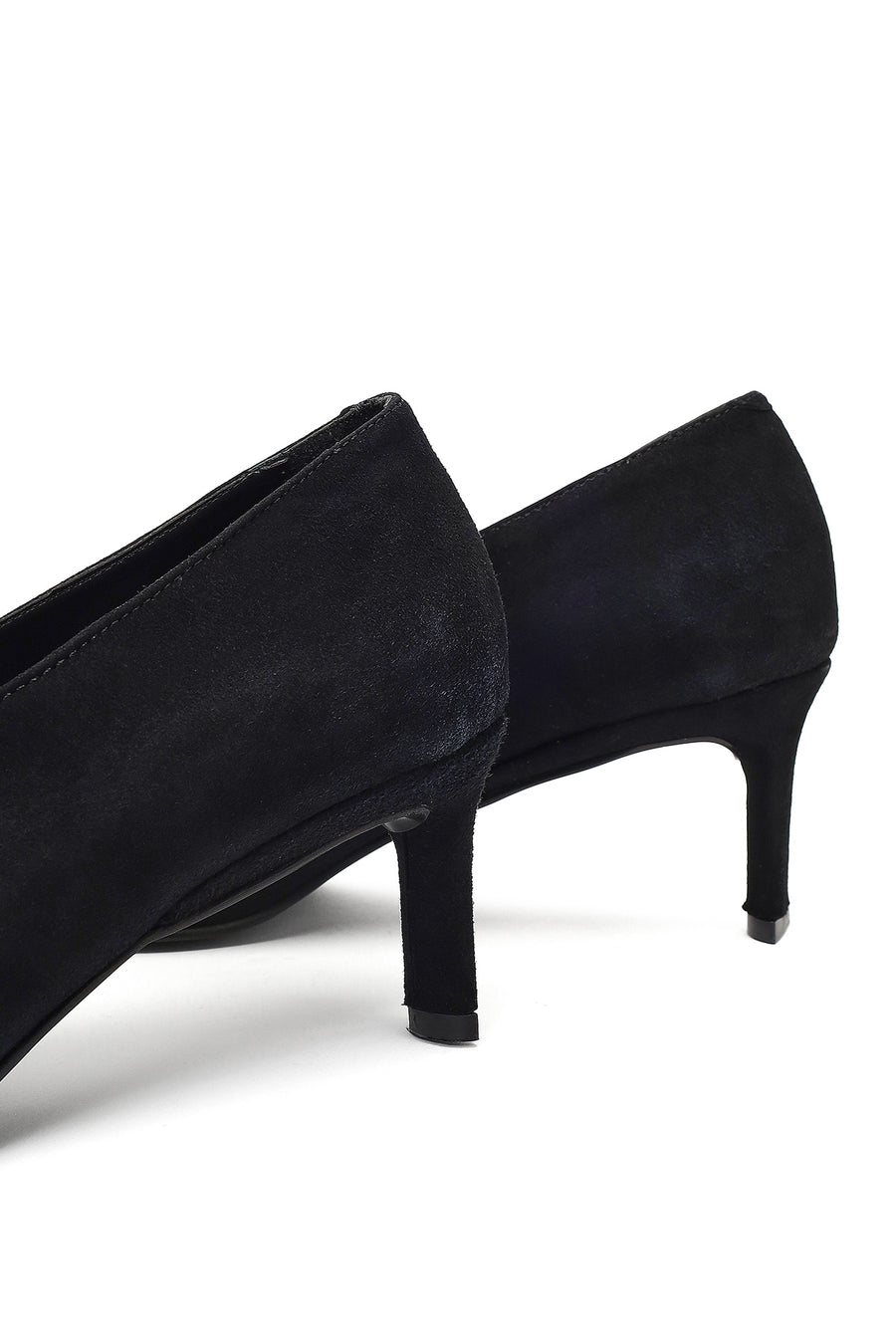 Woman Black Low Thin Heel Suede Leather Stiletto
