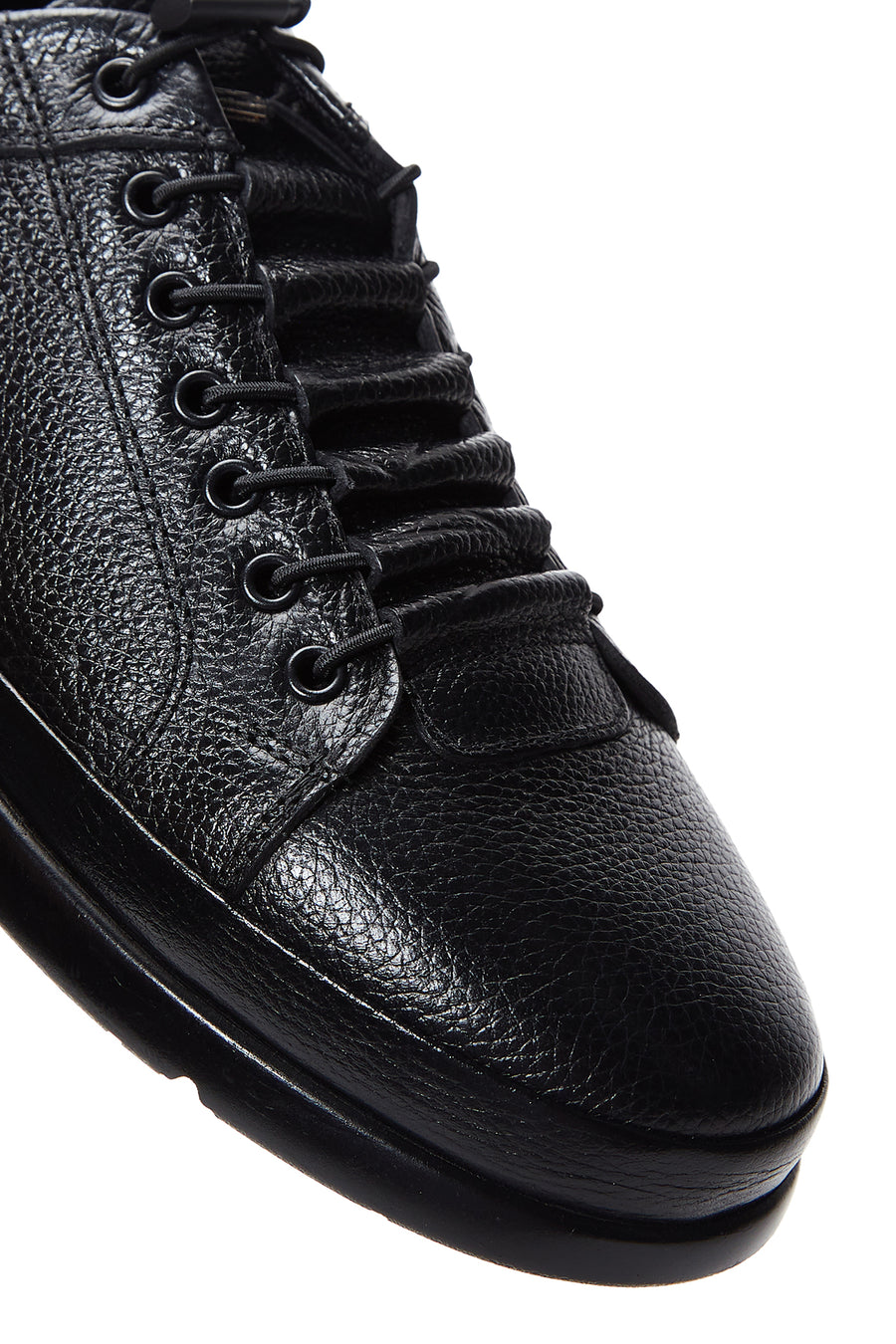 Men's Black Leather Casual Sneaker
