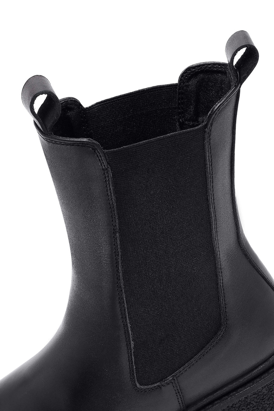 Woman Black Thick-Soled Leather Chelsea Boots