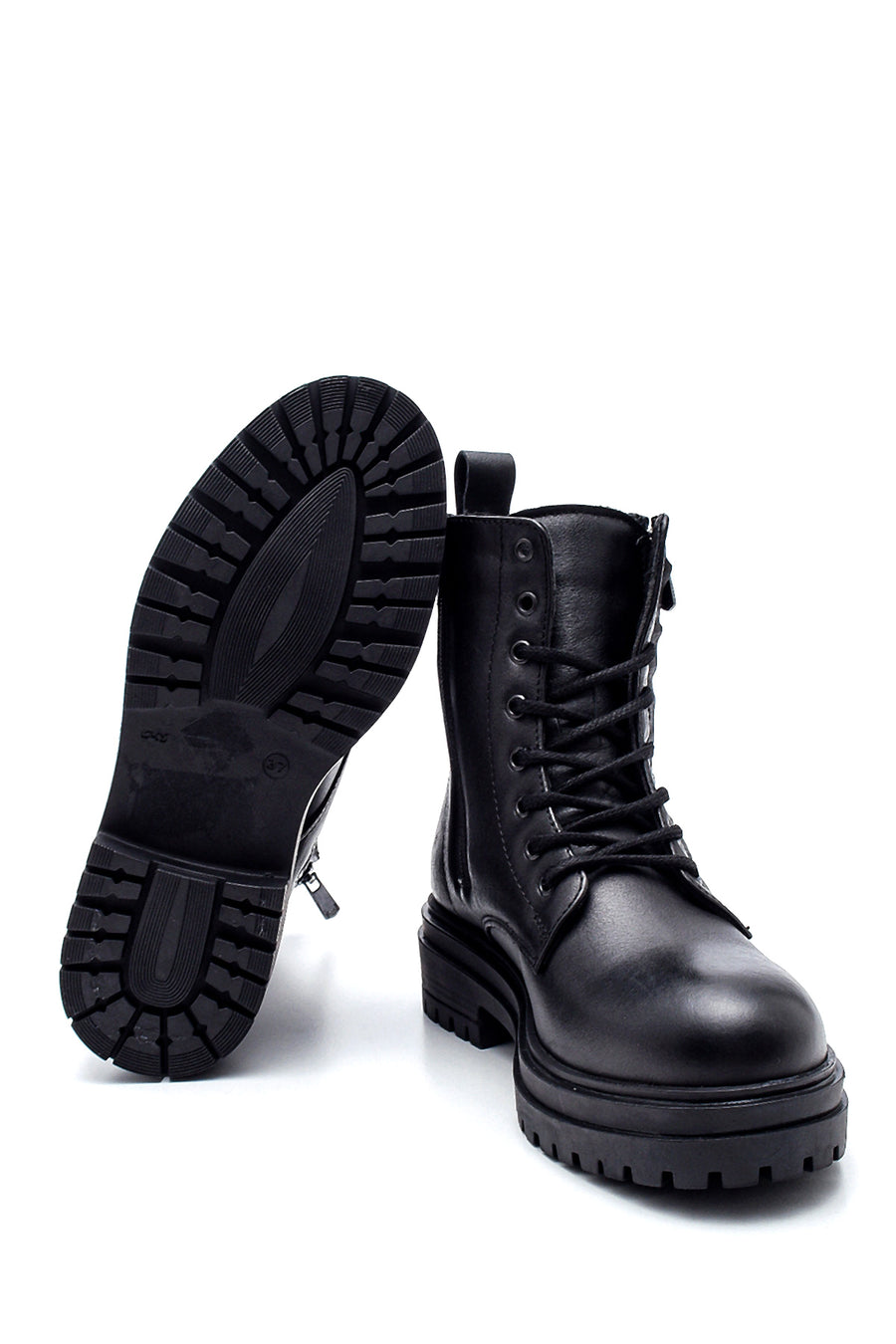 Women's Leather Zippered Boots