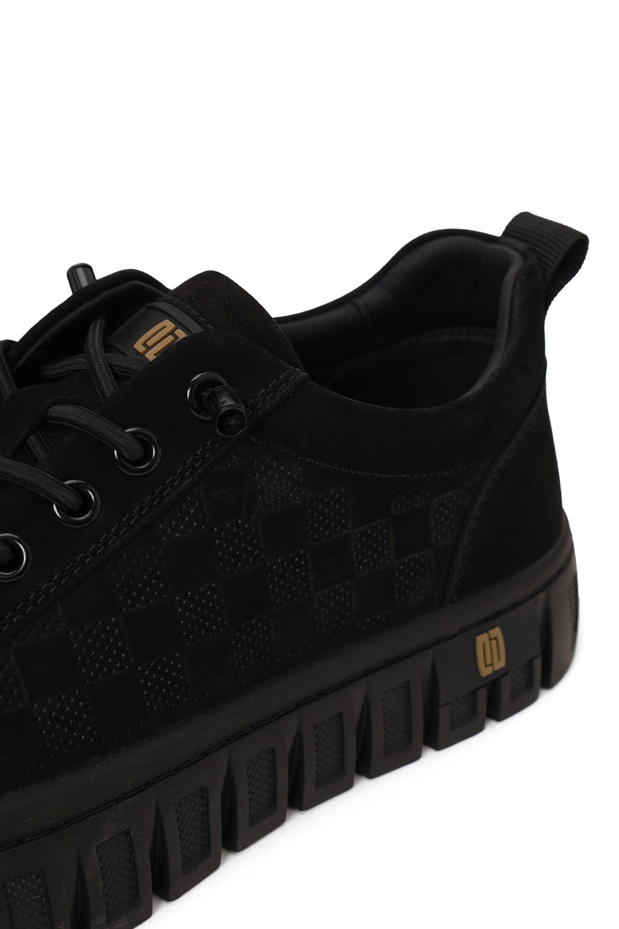 Erkek Siyah Bağcıklı Kalın Tabanlı Nubuk Deri Sneaker