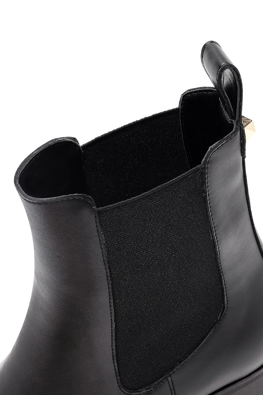 Woman Black Thick-Heeled Chelsea Boots