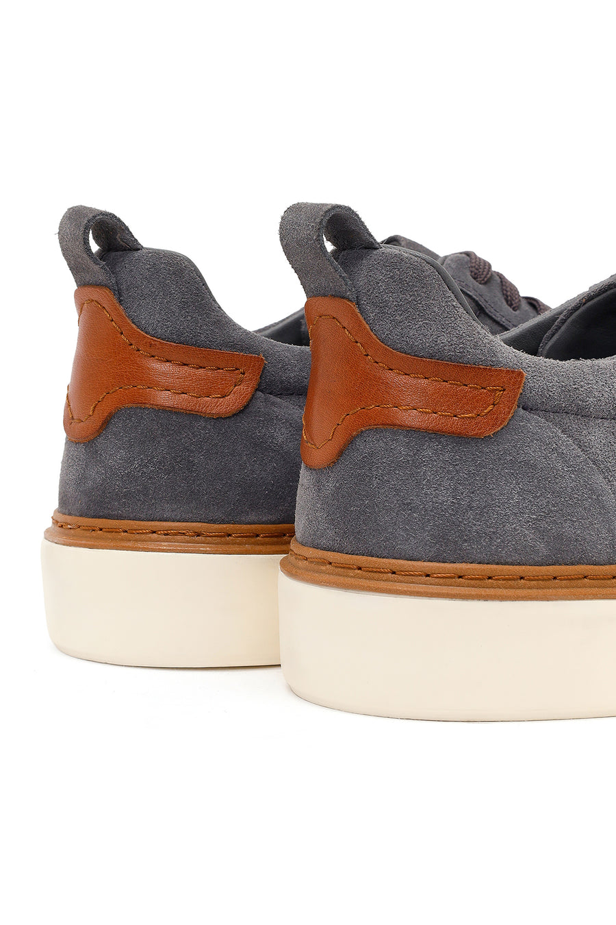 Erkek Gri Bağcıklı Kalın Tabanlı Süet Deri Sneaker