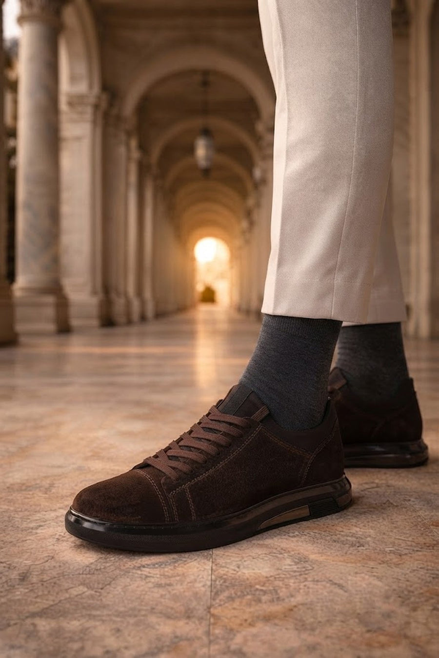 Erkek Kahverengi Bağcıklı Süet Deri Sneaker