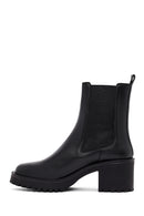 Woman Black Chunky-Heeled Chelsea Boots | Derimod