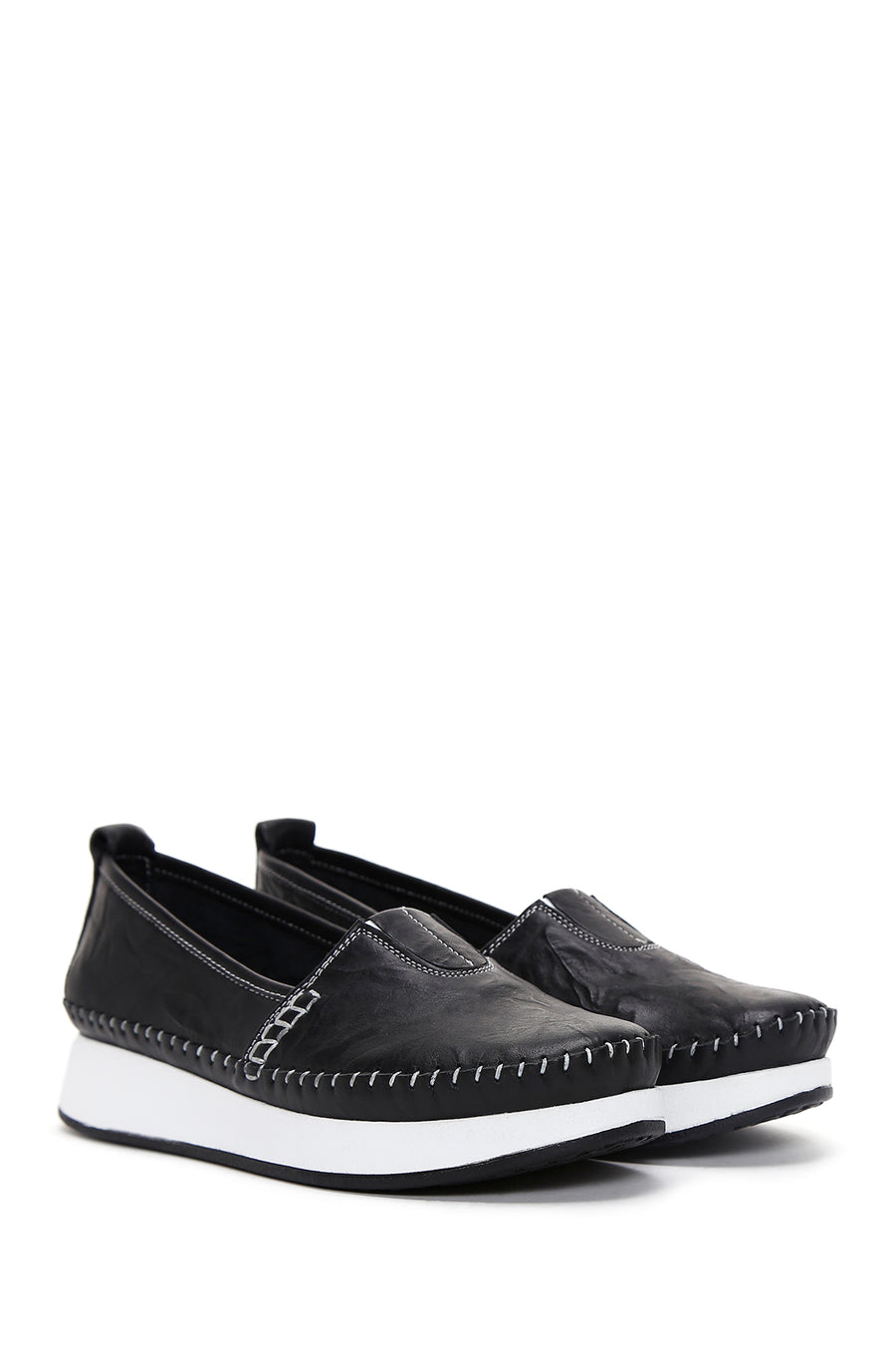 Women's Black Thick Soled Leather Comfort Loafer