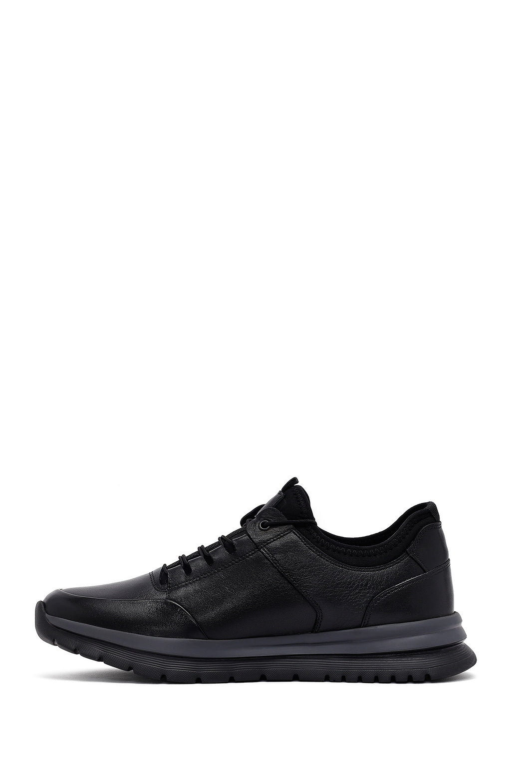 Erkek Siyah Bağcıklı Kalın Tabanlı Deri Sneaker