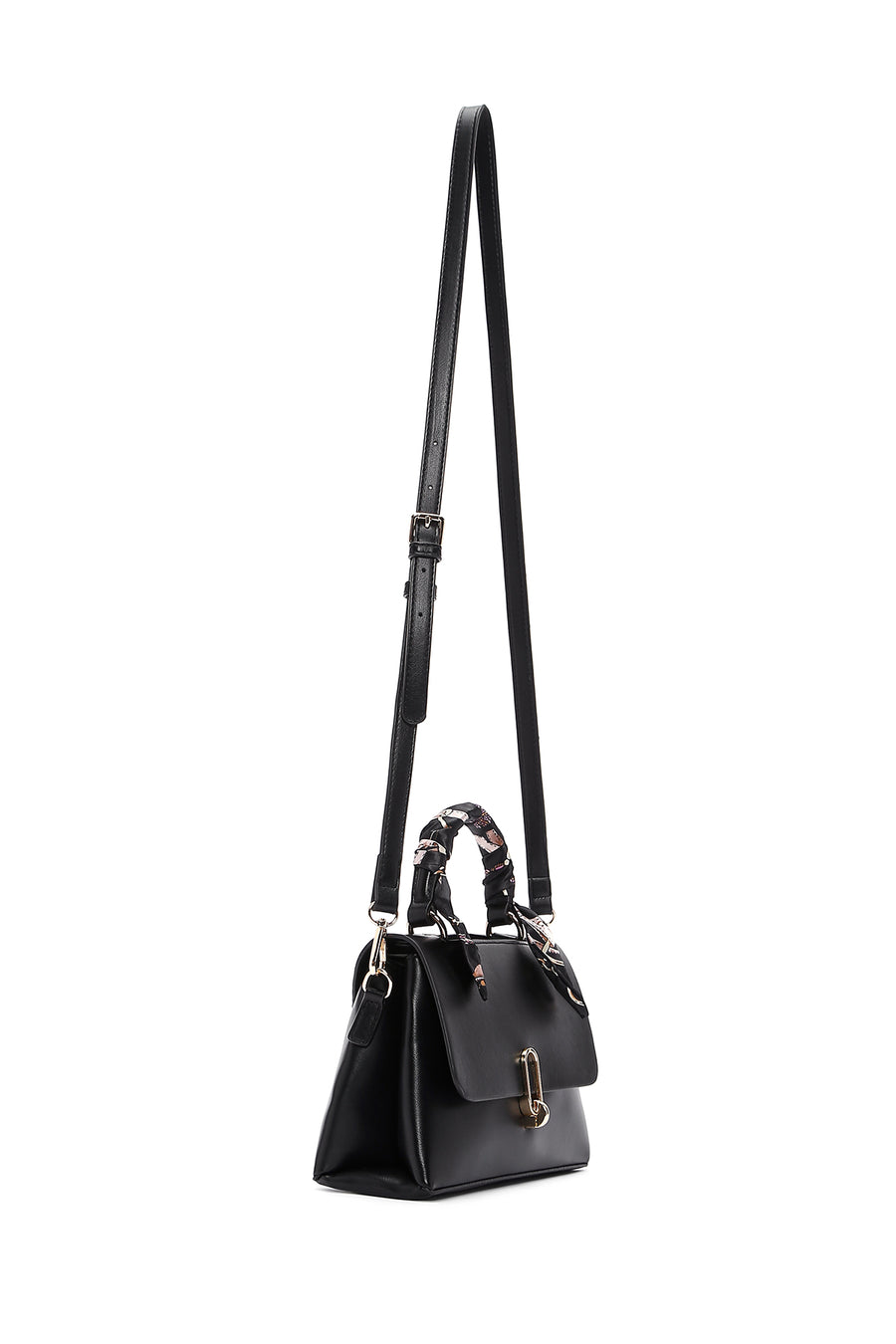 Woman Black Long-Handled Shoulder Bag with Accessory