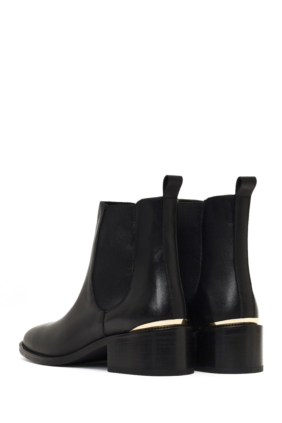 Woman Black Leather Chelsea Boots