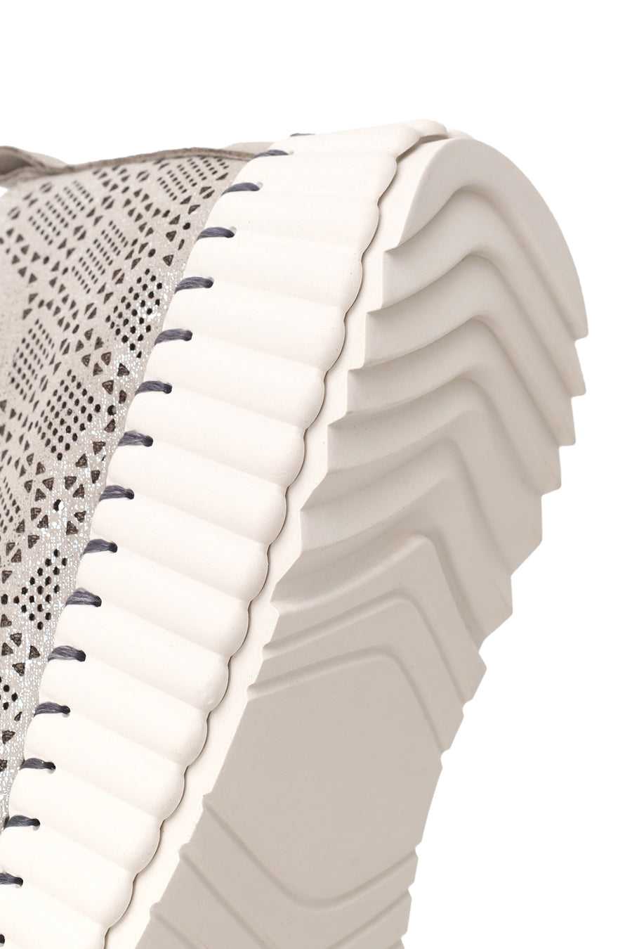 Kadın Gri Bağcıklı Kalın Tabanlı Desenli Sneaker