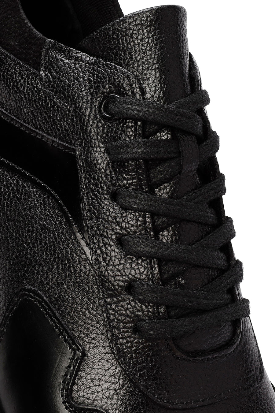 Erkek Siyah Bağcıklı Deri Sneaker