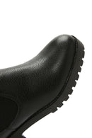 Women's Black Leather Casual Short Chelsea Boots | Derimod