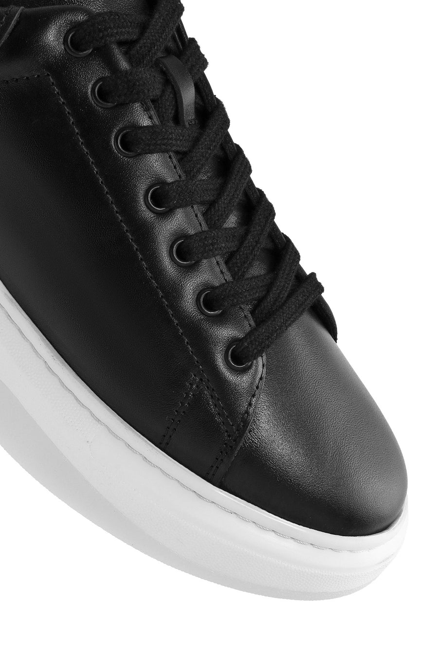 Male Black Lace-Up Thick-Soled Leather Sneaker