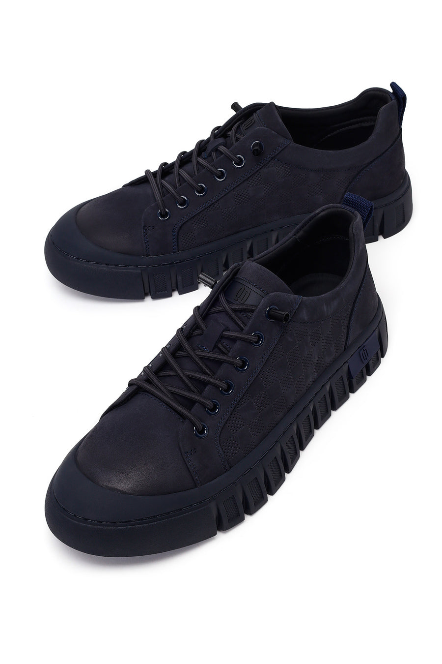 Erkek Lacivert Bağcıklı Kalın Tabanlı Nubuk Deri Sneaker
