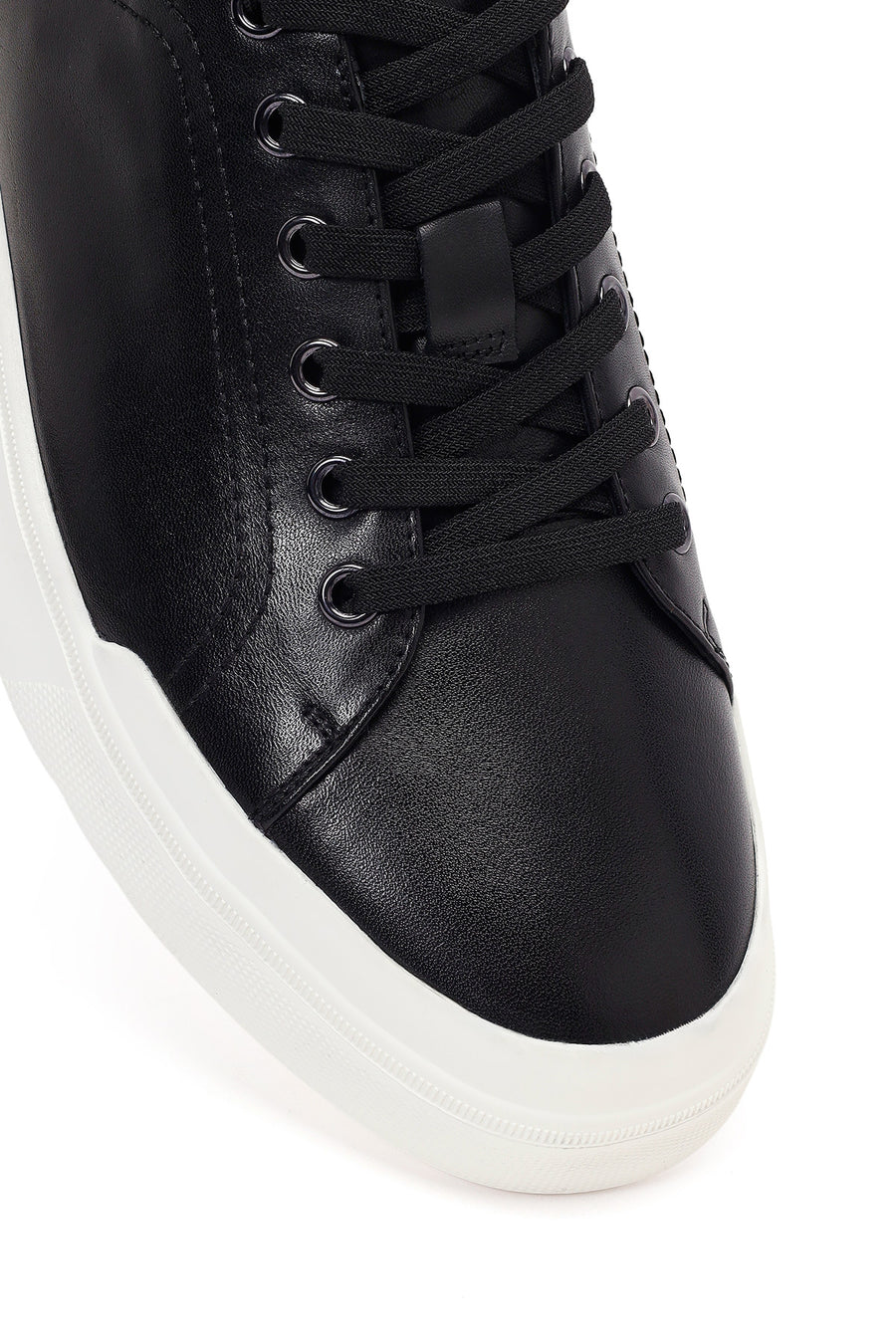 Male Black Lace-Up Leather Sneaker