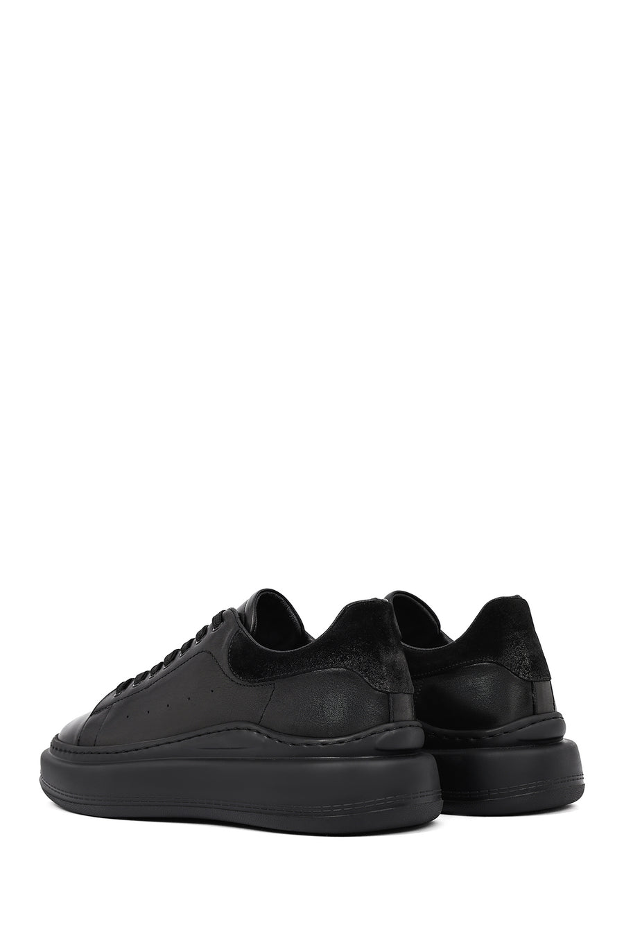 Erkek Siyah Bağcıklı Kalın Tabanlı Deri Sneaker