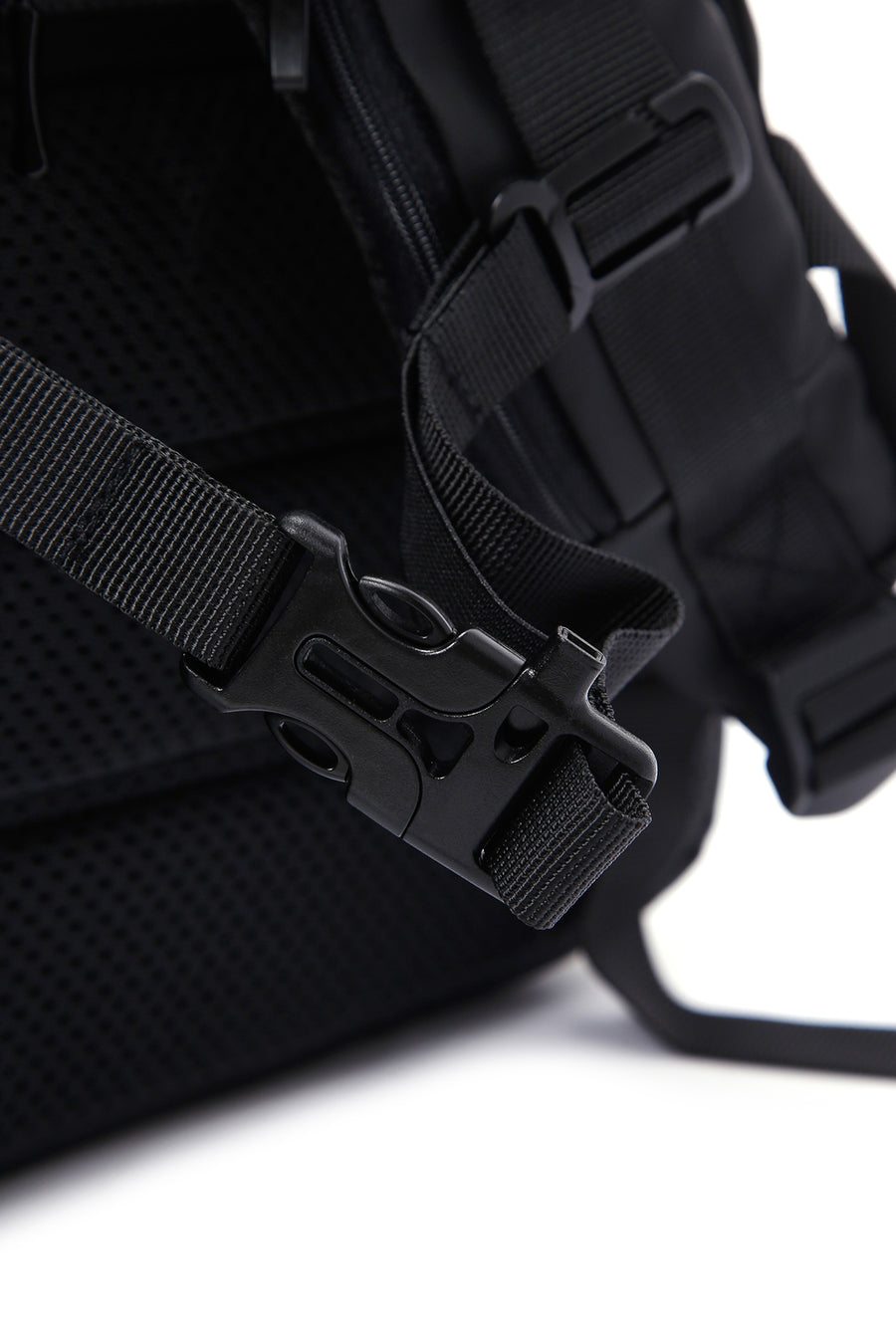 D-Pack Unisex Black Technological Fabric Backpack