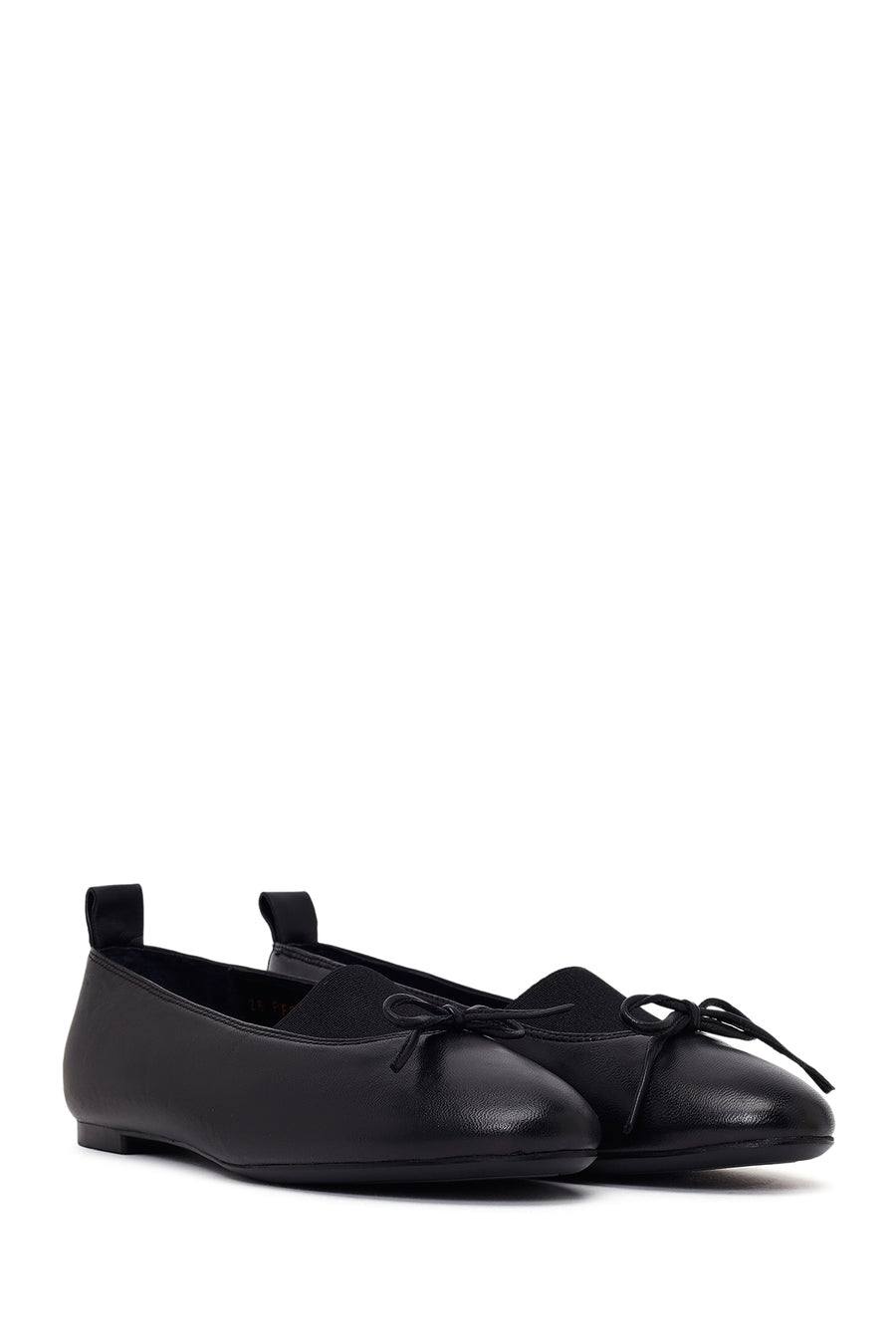 Woman Black Leather Ballet Flat