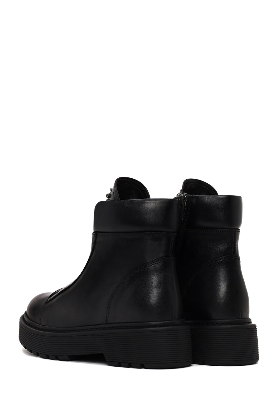 Woman Black Zip Closure Studded Thick-Soled Leather Boots