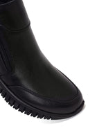 Woman Black Zip Closure Leather Comfort Boots | Derimod