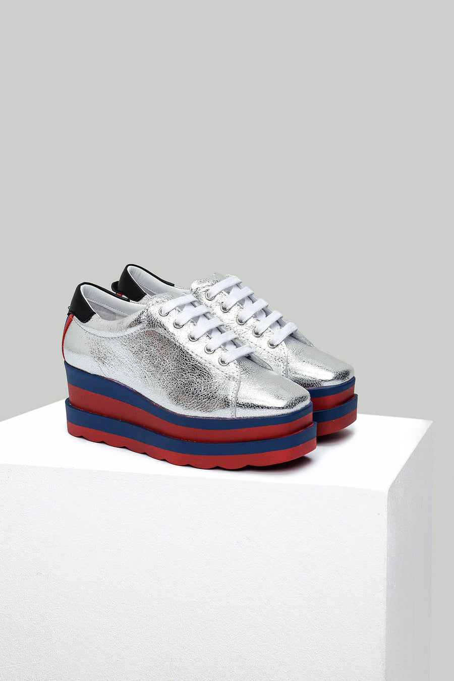 High-Sole Women's Leather Sneaker
