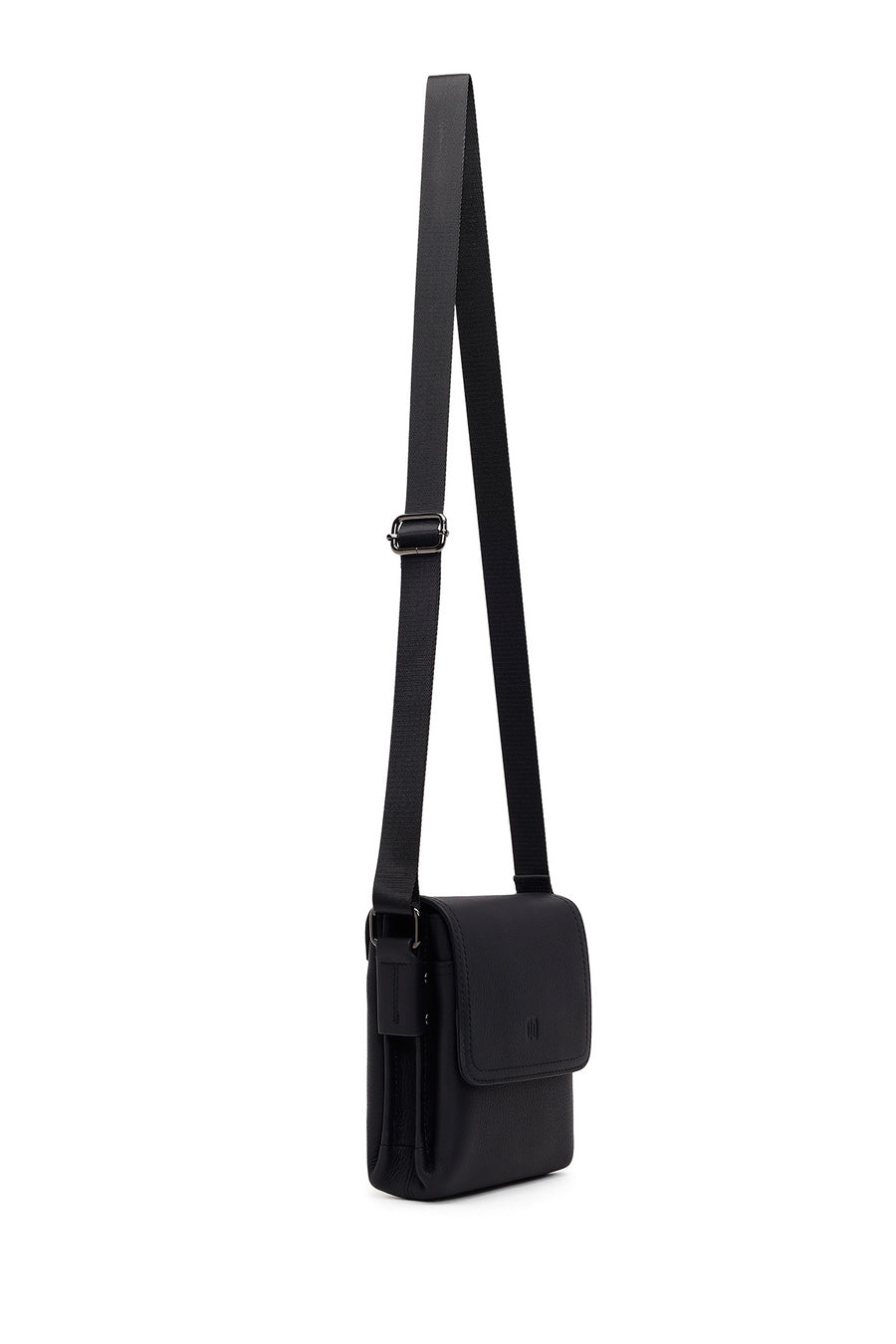 Male Black Long-Strap Leather Messenger Bag