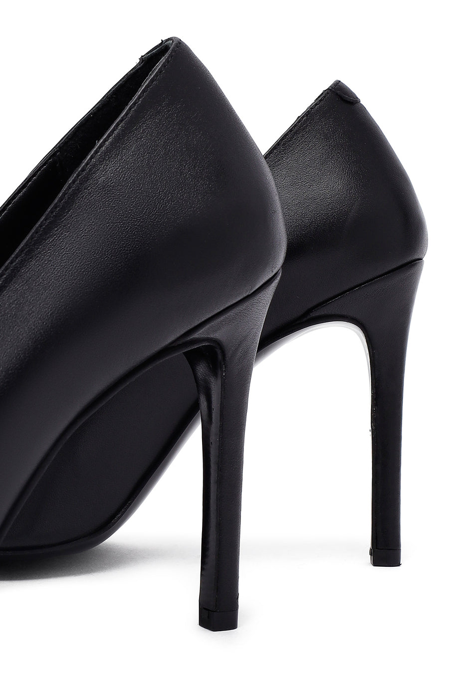 Kadın Siyah İnce Topuklu Deri Stiletto