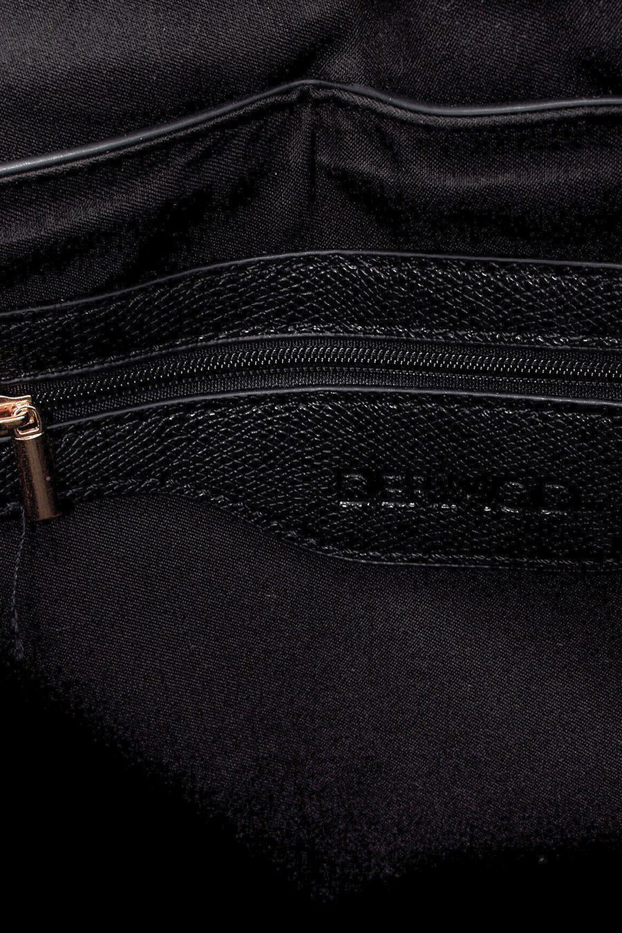 Women's Accessory Detailed Shoulder Bag