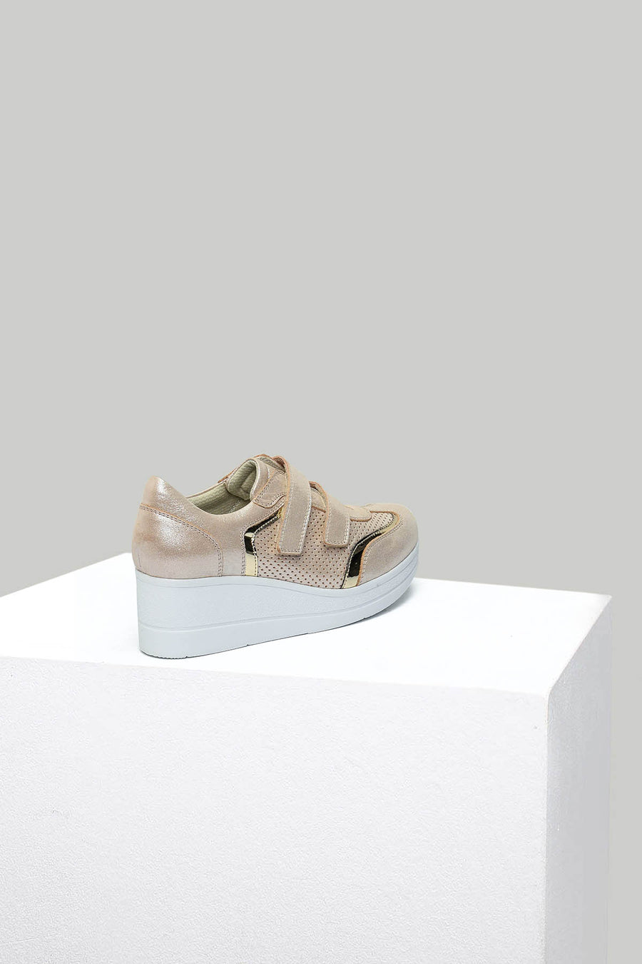 Women's Shoes