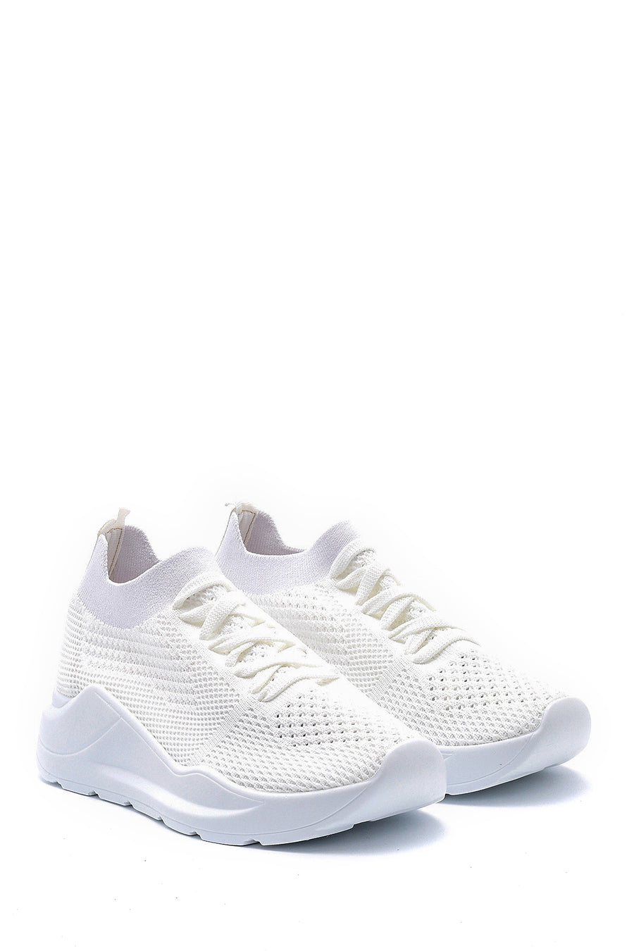 Women's Lace-Up Sneaker